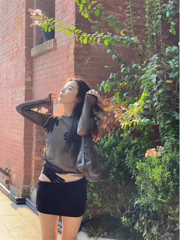 섹시한 순색 블랙 이중 레이어 메쉬 탄성 라운드넥 슬림 - Mesh Top Layering 리뷰 및 가격